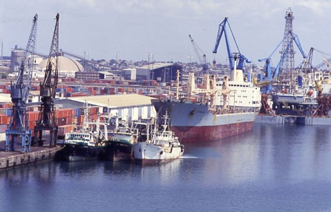 Businesses demand cuts in new import levy