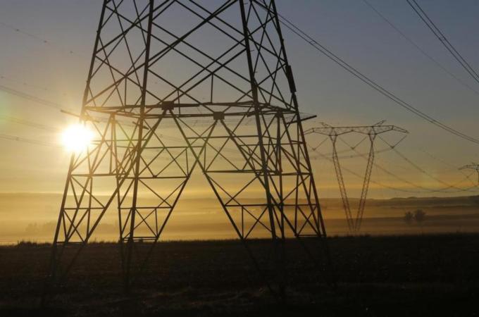 Fifty communities in Kwahu Afram Plains South to get electricity