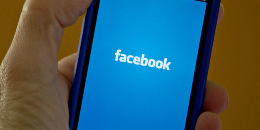 Facebook ‘to launch ads within videos’