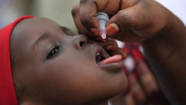 Health Service begins distribution of polio vaccines