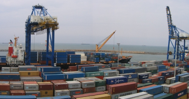 Importers blame custom officials’ interdiction for port delays