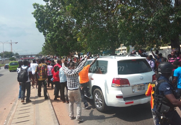 Supporters of Owusu Bempah at Police Headquarters 
