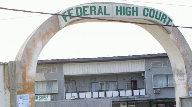 Nigeria judges suspended amid anti-corruption probe