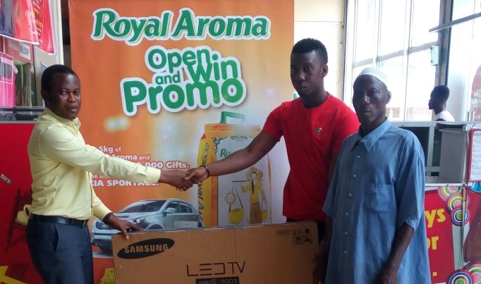 Bag of Royal Aroma rice transforms home entertainment for Nima family