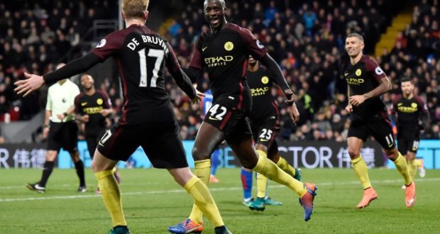 Yaya Toure scores twice as Man City edge Crystal Palace