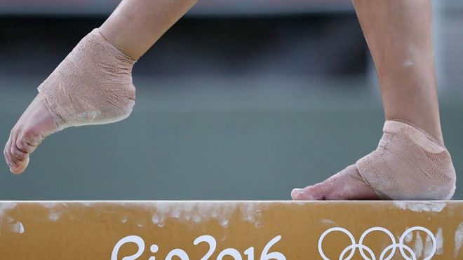 Hundreds of US gymnasts allege sexual abuse