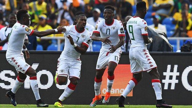 Hosts Gabon held to 1-1 draw by Burkina Faso