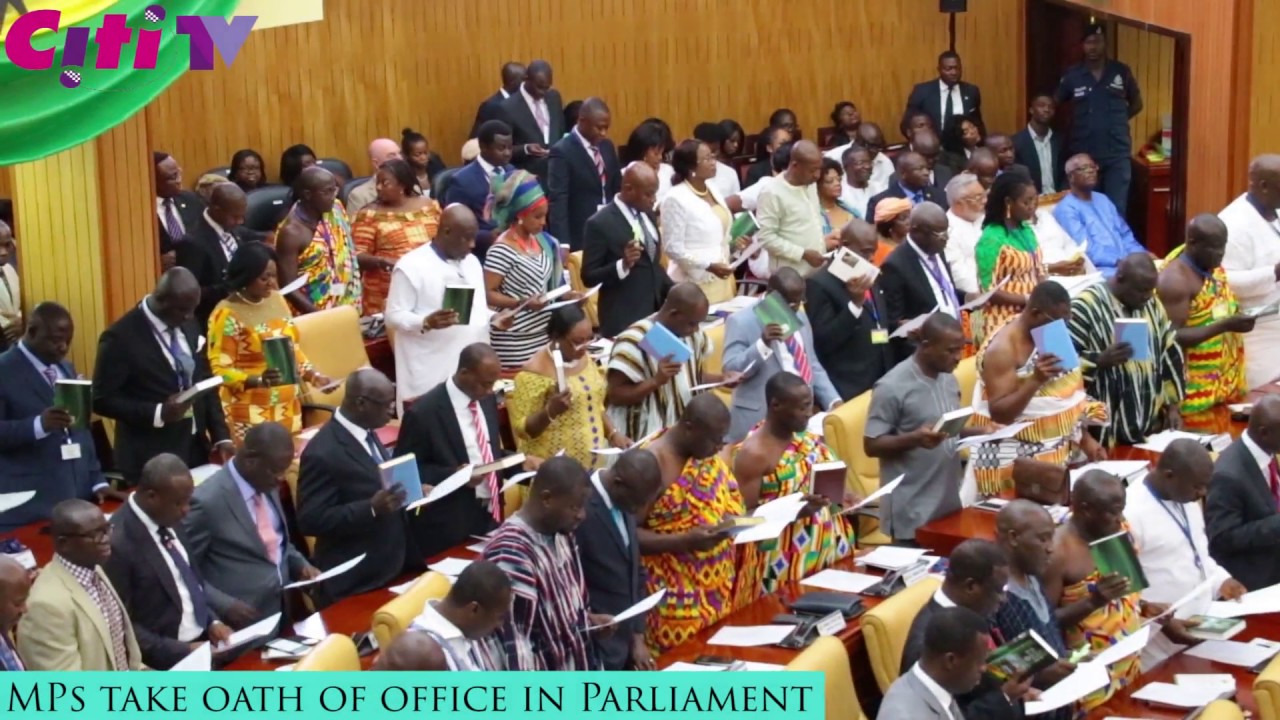 Ghana MPs take oath of office