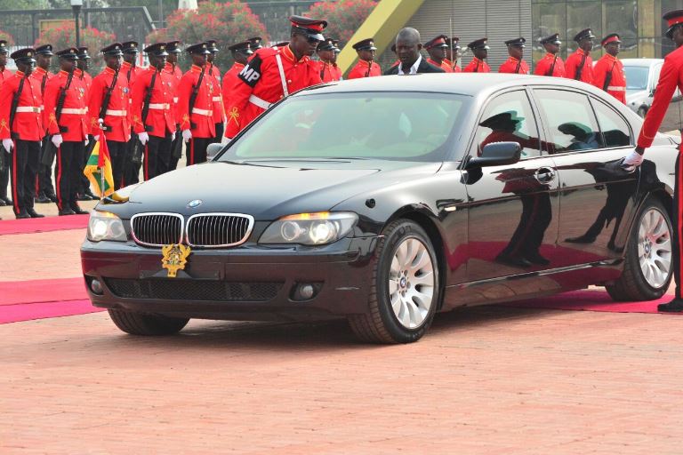 ‘Missing’ cars saga: Nana Addo forced to use 10-yr old BMW