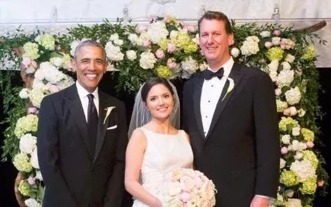 Obama served as groomsman at staffer’s wedding hours after farewell bash