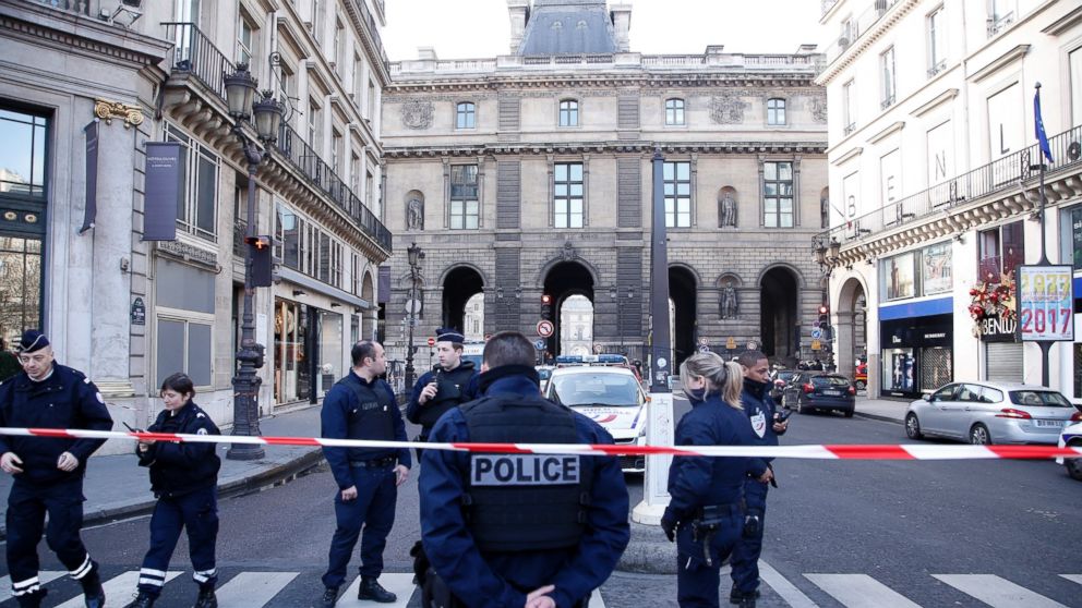 French soldier shoots attacker outside Louvre