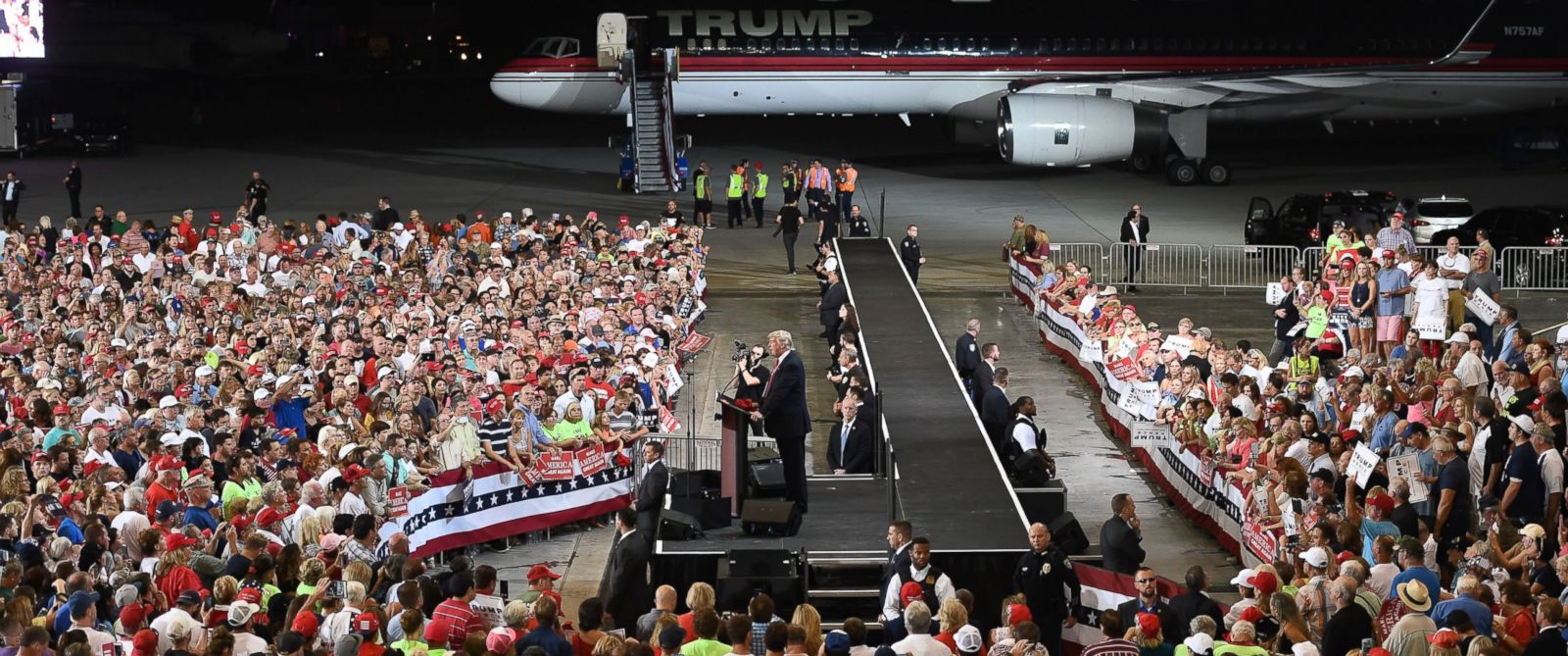 Trump set to hold campaign rally in Florida today