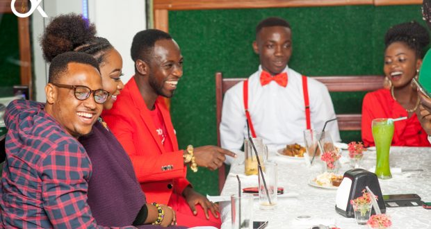 Okyeame Kwame dines with #FlauntYourLover winners on Val’s night [Photos]