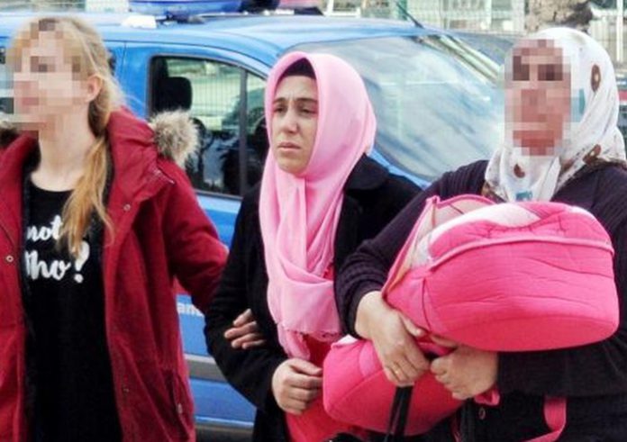 Police detain woman over Gülen links a day after giving birth