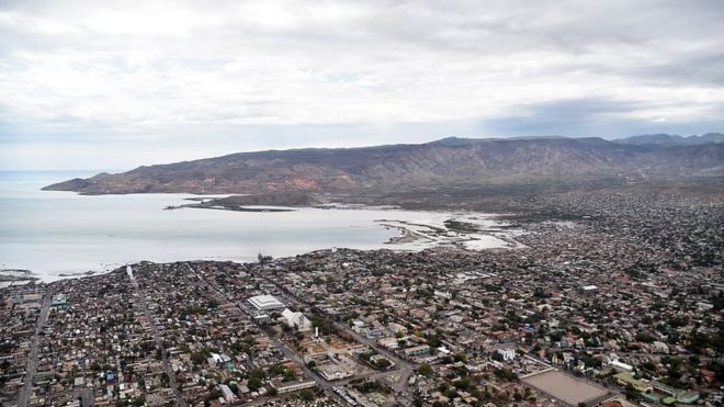 Runaway bus ‘kills 34’ in Haitian city of Gonaives