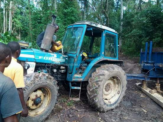 Illegal lumberers escape arrest in Ayum Forest