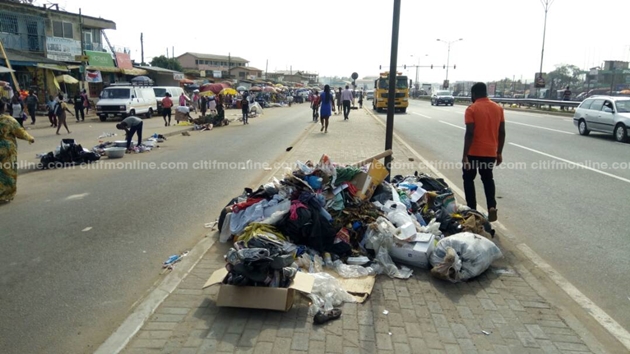 Court fines 21 residents for dumping refuse on N1 Highway