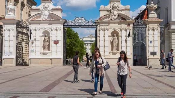 Poland plans to turn universities into start-up incubators