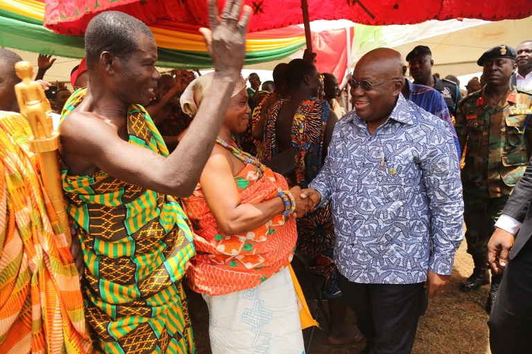 president-akufo-addo-interacting-with-the-chiefs-and-queenmothers