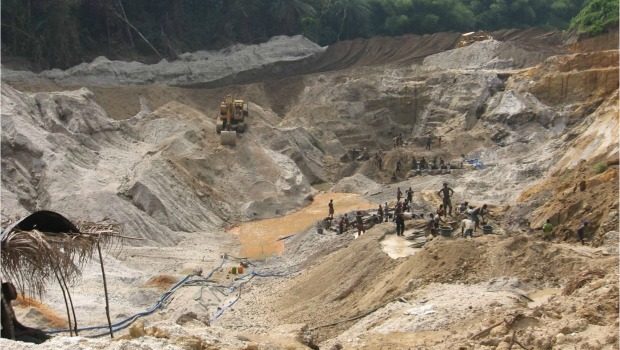 Owere mine workers to picket Lands Ministry