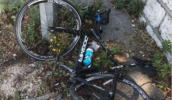 Chris Froome ‘rammed on purpose’ by car in France