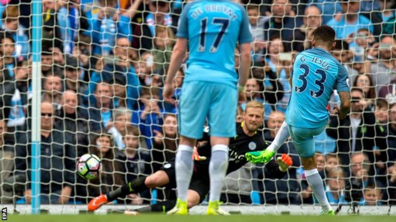 Man City claim 2-1 win over Leicester City after Mahrez penalty slip