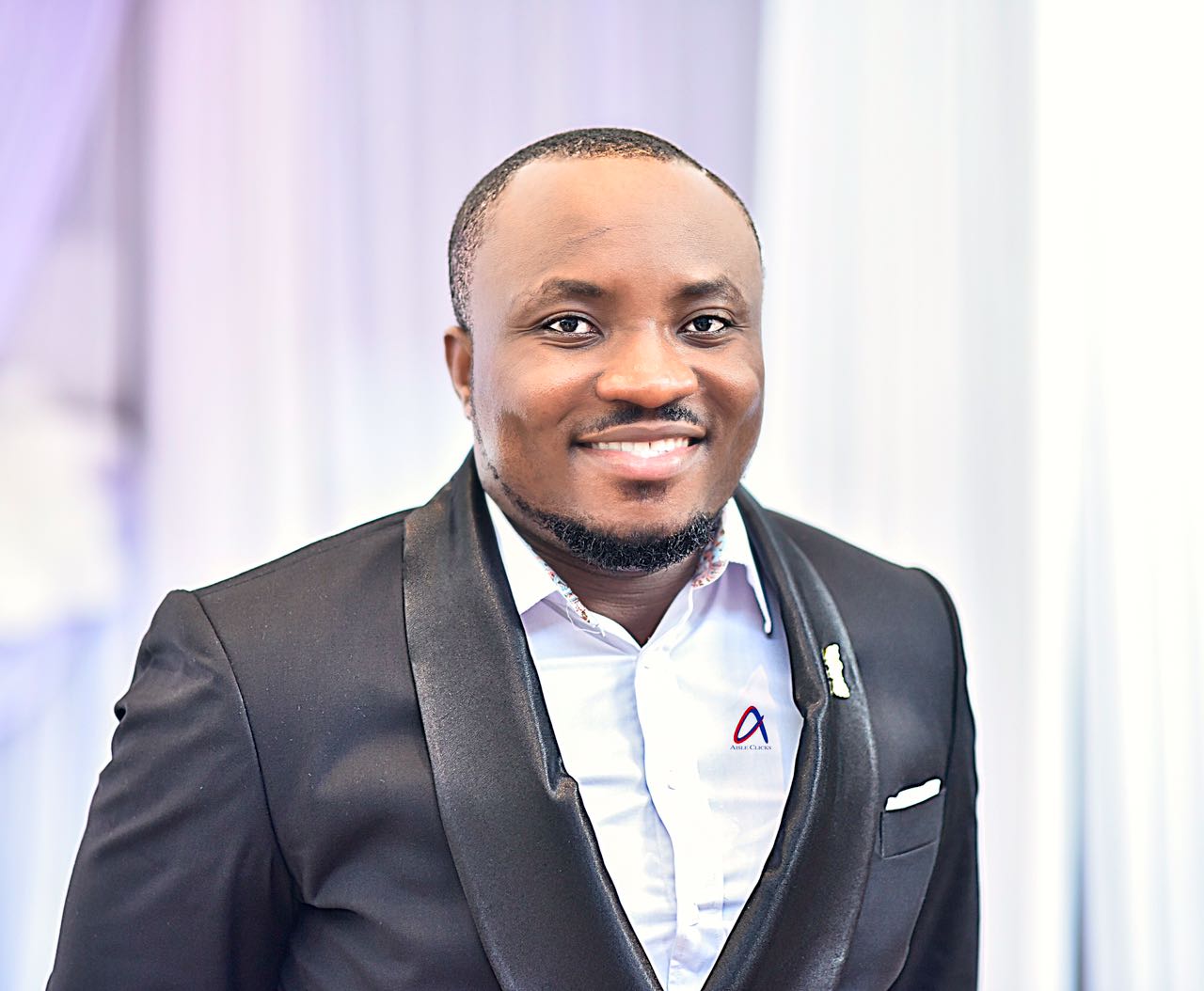 DKB wins best comedian award in USA