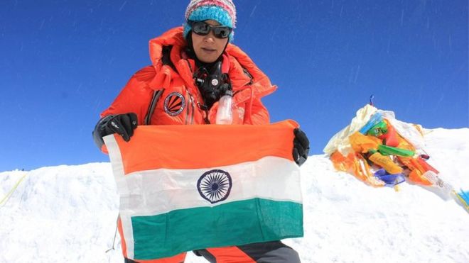 Indian woman sets new Everest dual ascent record