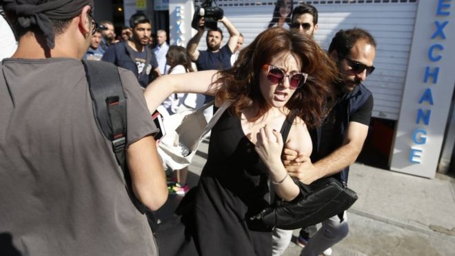 Turkey Police stifle Gay Pride rally
