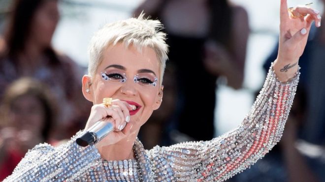US singer Katy Perry is first to 100m Twitter followers