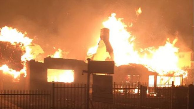 South Africa: 10,000 residents evacuated amid fire