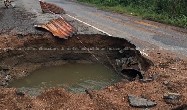 Gov’t to award contracts for repair of 253 ‘bad’ roads [Full list]