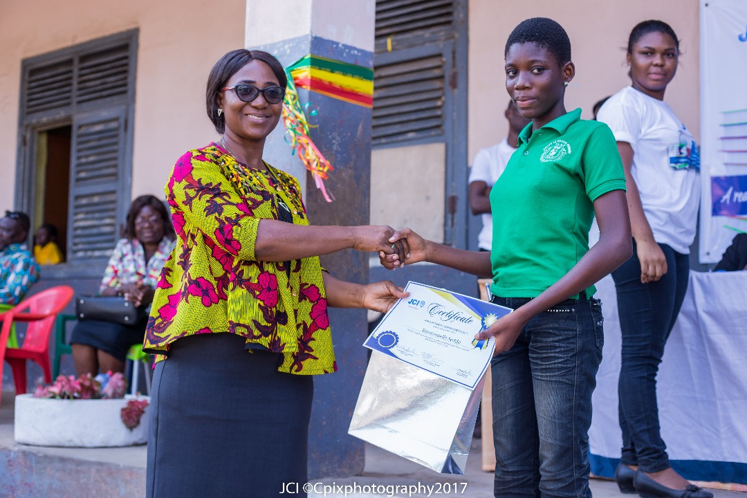 JCI Accra Royale holds reading contest for South La Primary
