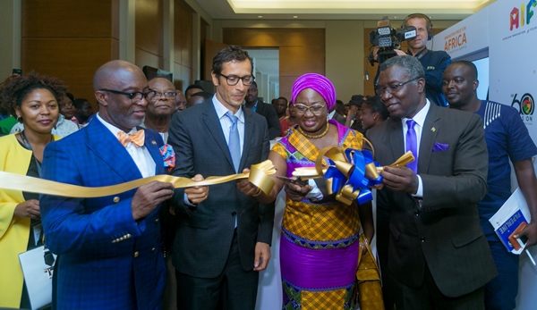 l-r-yofi-grant-jean-claude-bastos-de-morais-patricia-appiagyei-deputy-minister-of-mesti-and-professor-kwabena-frimpong-boateng-opening-the-ipa-innovation-marketplace