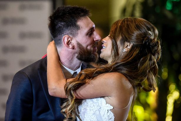 Lionel Messi marries girlfriend in front of teammates