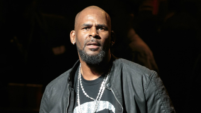 R. Kelly allegedly holding multiple women in a ‘cult’