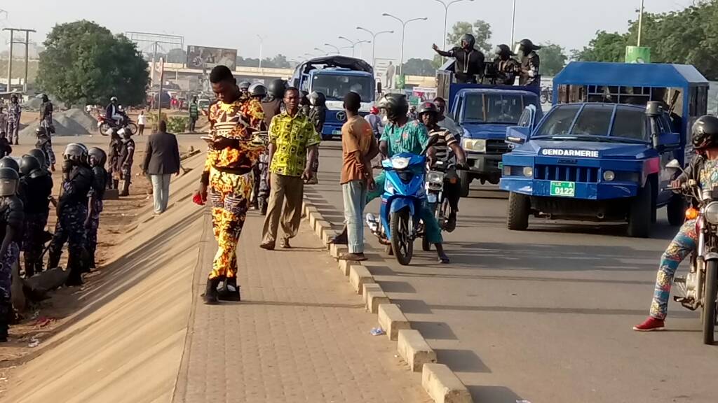 Togo: Security forces clamp down on anti-Gnassingbe protestors