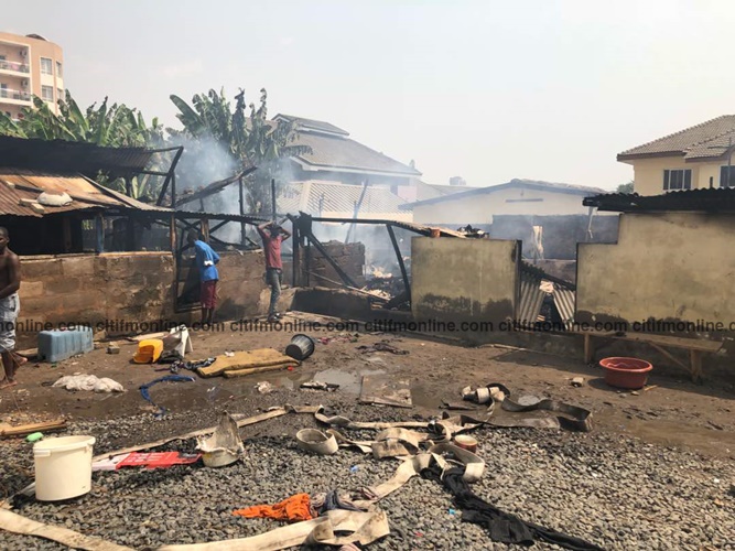 Fire razes homes at Dzorwulu [Photos]