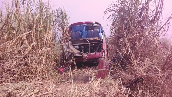 3 dead in Yutong Bus crash on Accra-Kumasi Highway