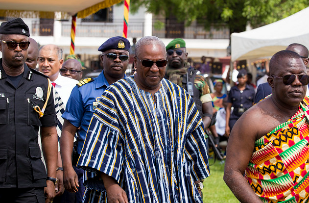 mahama at otumfuos 17th anniversary (5)