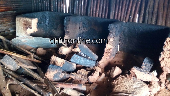 sea defense wall at axim (5)