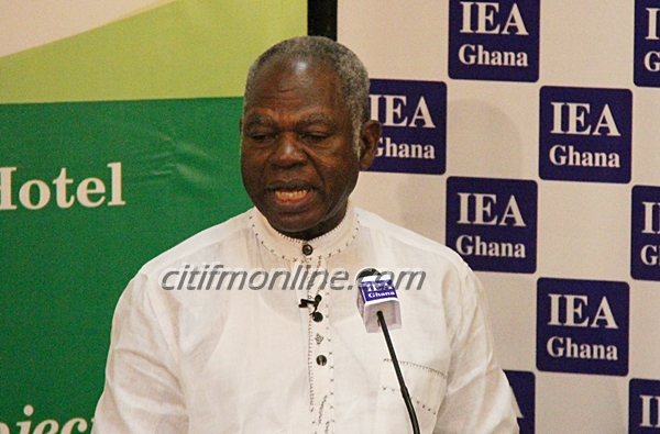 Dr. Edward Nasigri Mahama at the IEA Evening Encounter Series.