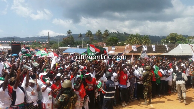 mahama-in-eastern-region-8