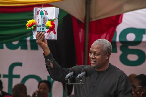 mahama-launches-braille-version-of-manifesto-3