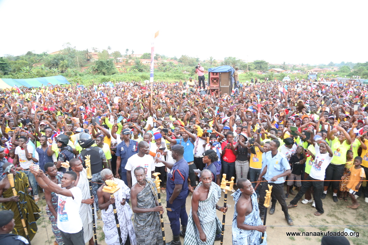 section-of-the-crowd-at-atwiku-in-wassa-east