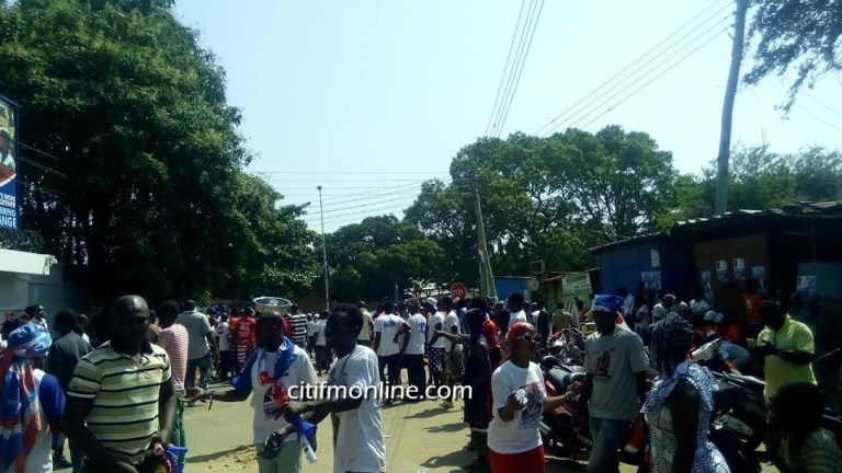 ndc-clash-with-npp-at-nana-addos-residence-2