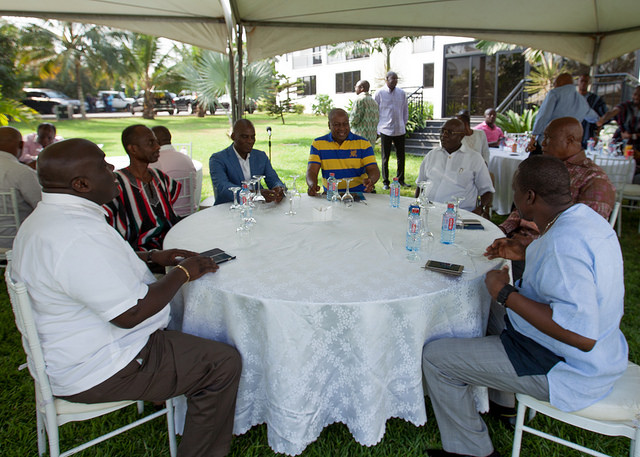 mahama-meets-minority-mps-9