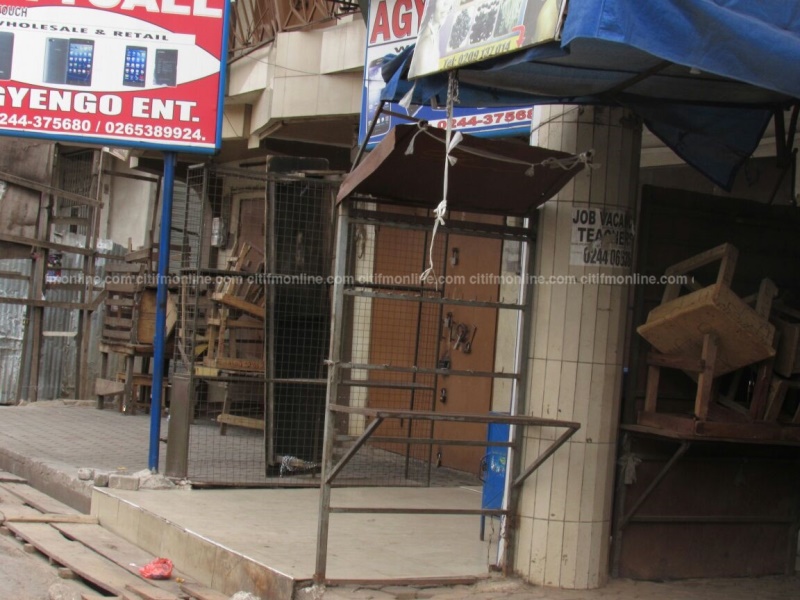 shops-in-kumasi-empty-7