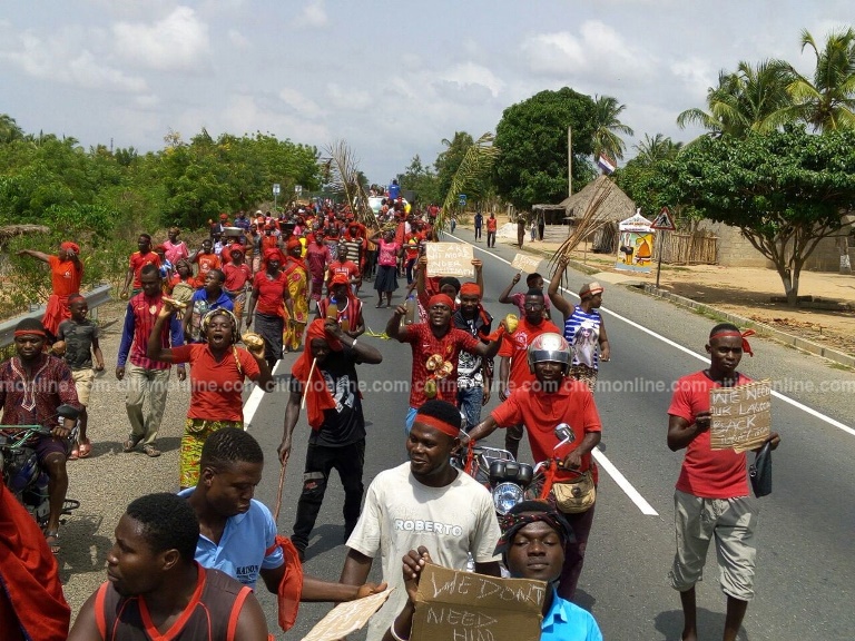 demonstration-against-salt-company-6