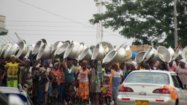 kayayei-welcome-nana-addo-1